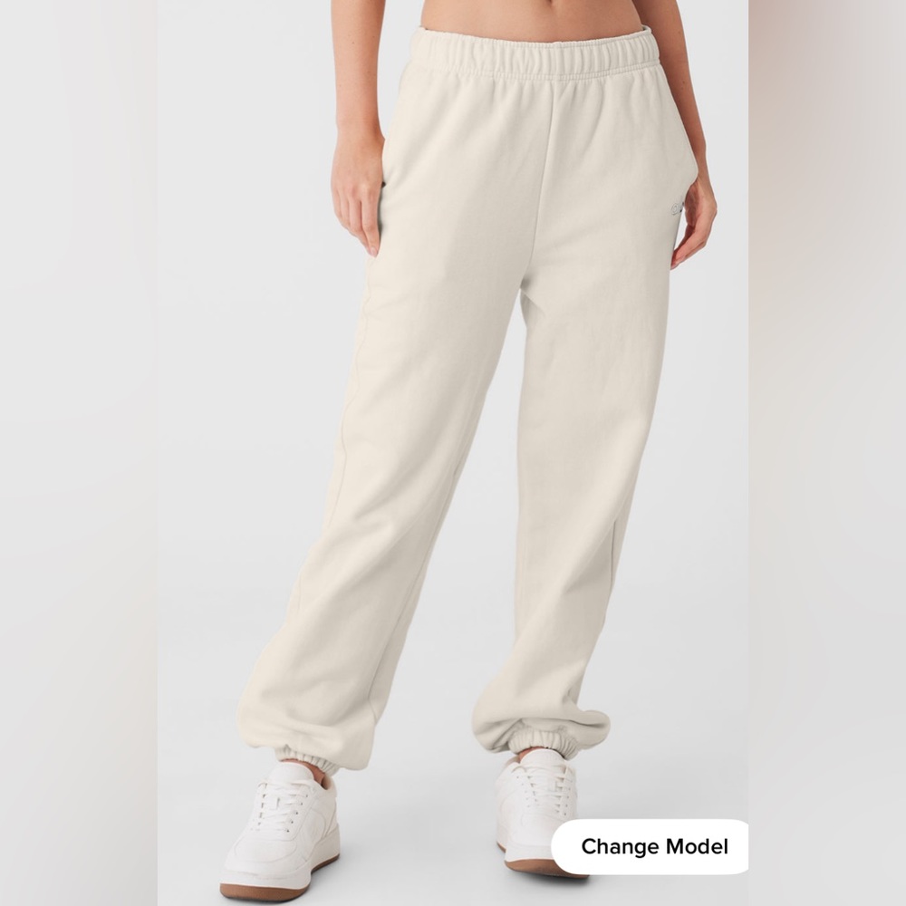 Women’s Alo Accolade Sweatpant
